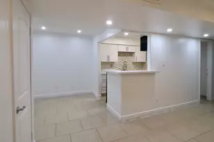 5929 Queensloch Dr, Houston, TX 77096 - Photo 5