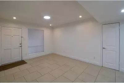 5929 Queensloch Drive #132, Houston, TX 77096 - Photo 3