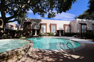 5929 Queensloch Dr, Houston, TX 77096 - Photo 17