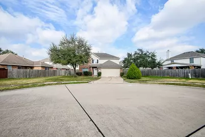 16402 Great Ridge Court, Houston, TX 77083 - Photo 3