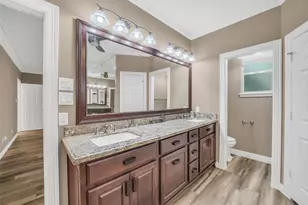 2411 Oaks Forks Dr, Houston, TX 77339 - Photo 15