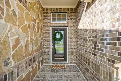 119 Comal Drive, Baytown, TX 77523 - Photo 3