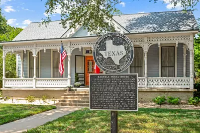 1216 Live Oak Street, Columbus, TX 78934 - Photo 3