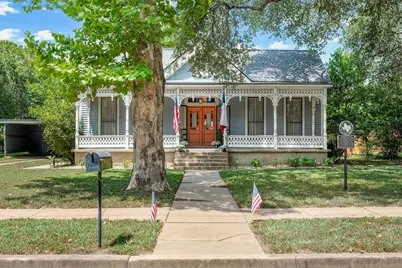 1216 Live Oak Street, Columbus, TX 78934 - Photo 1