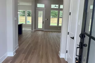 14209 Jamaica Cir, Willis, TX 77318 - Photo 3