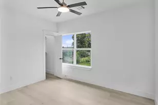 4103 E Toliver St, Houston, TX 77016 - Photo 13