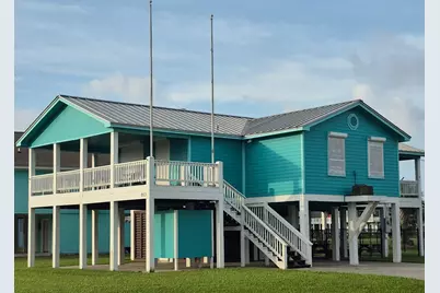 953 Sea Breeze, Crystal Beach, TX 77650 - Photo 1