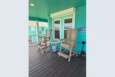 953 Sea Breeze, Crystal Beach, TX 77650 - Photo 25