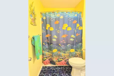 953 Sea Breeze, Crystal Beach, TX 77650 - Photo 19