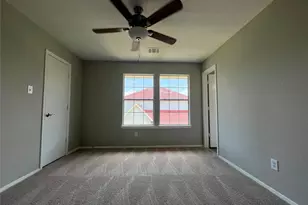 1669 Nichole Woods Dr, Houston, TX 77047 - Photo 11