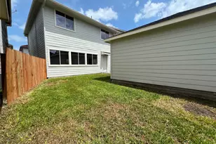 1669 Nichole Woods Dr, Houston, TX 77047 - Photo 21