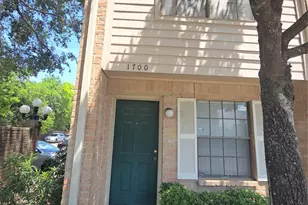 14600 Fonmeadow Dr, Houston, TX 77035 - Photo 25