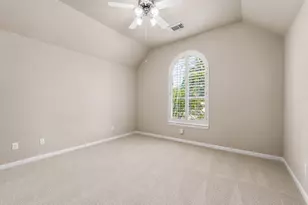 2307 Haven Manor Ct, Sugar Land, TX 77479 - Photo 39