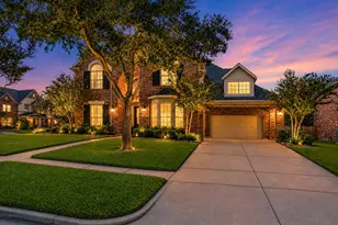 2307 Haven Manor Ct, Sugar Land, TX 77479 - Photo 3