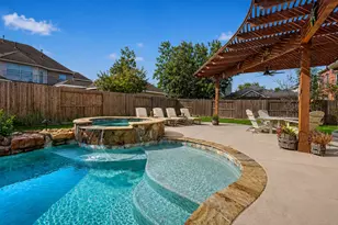 2307 Haven Manor Ct, Sugar Land, TX 77479 - Photo 45