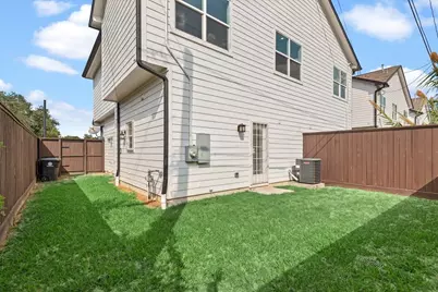 2002 Lynnfield Unit B Street, Houston, TX 77093 - Photo 33