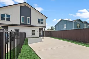2002 Lynnfield St, Houston, TX 77093 - Photo 5