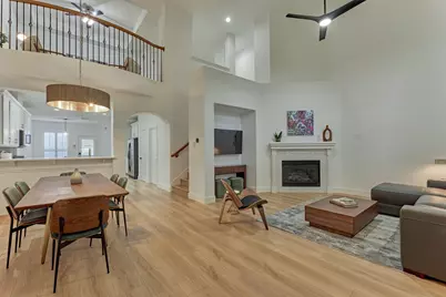 27 Medley Lane, The Woodlands, TX 77382 - Photo 7