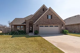 3045 Peterson Cir, Bryan, TX 77802 - Photo 1