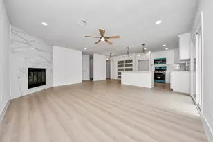 2811 Canary Ln, Humble, TX 77396 - Photo 7