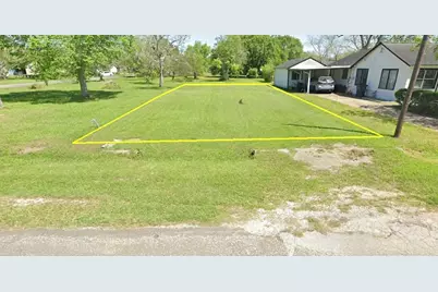 2805 Sims Avenue, Bay City, TX 77414 - Photo 1