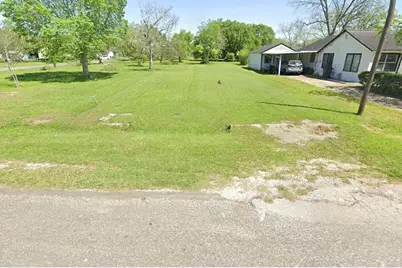 2805 Sims Avenue, Bay City, TX 77414 - Photo 5