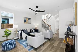 131 S Virginia Ave, La Porte, TX 77571 - Photo 1