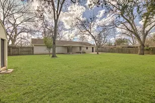 416 Southern Oaks Dr, Lake Jackson, TX 77566 - Photo 33