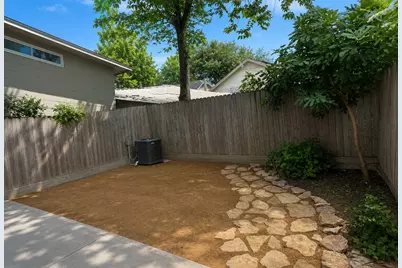 314 N Stiles Street, Houston, TX 77011 - Photo 35