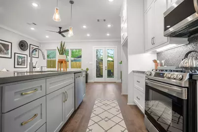 314 N Stiles Street, Houston, TX 77011 - Photo 13