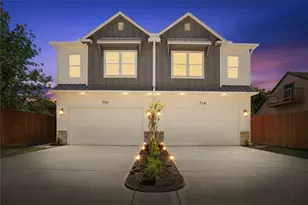 314 N Stiles St, Houston, TX 77011 - Photo 1
