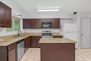 15818 Castorglen Dr, Webster, TX 77598 - Photo 15