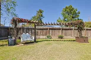 115 Hillandale Ct, Magnolia, TX 77354 - Photo 35