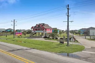 970 Surfside Dr, Crystal Beach, TX 77650 - Photo 49