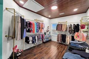 970 Surfside Dr, Crystal Beach, TX 77650 - Photo 23