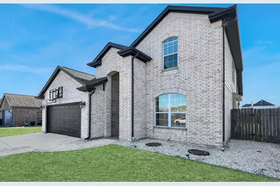 118 Schaeffer Street, Baytown, TX 77523 - Photo 3