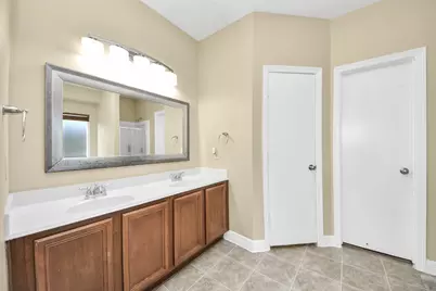 118 Schaeffer Street, Baytown, TX 77523 - Photo 23