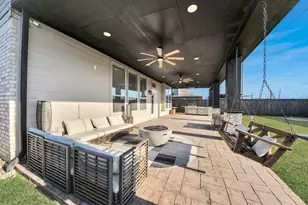 118 Schaeffer St, Baytown, TX 77523 - Photo 1