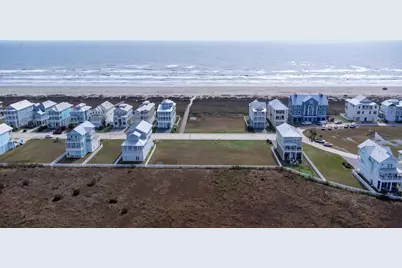 24 Grand Beach Boulevard, Galveston, TX 77550 - Photo 5