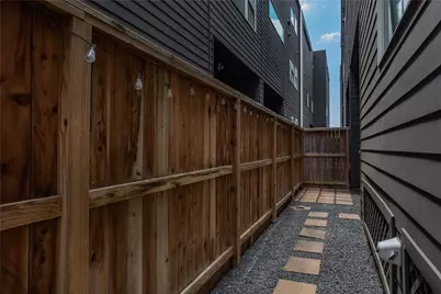 1155 W 18th Street, Houston, TX 77008 - Photo 31