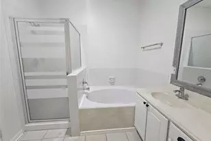 35 S Avonlea Cir, The Woodlands, TX 77382 - Photo 17