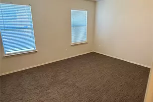 8943 Farm Ridge Ln, Humble, TX 77338 - Photo 9