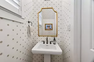 718 Ashland St, Houston, TX 77007 - Photo 21