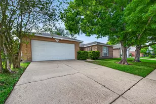 1122 Woodbridge Ave, Pearland, TX 77584 - Photo 3