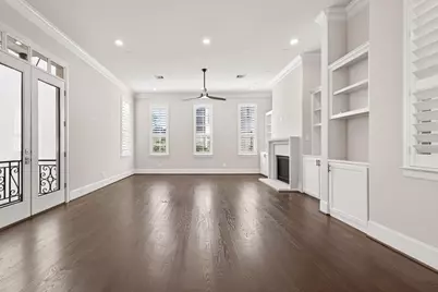 122 Gateway Park Place, The Woodlands, TX 77380 - Photo 15