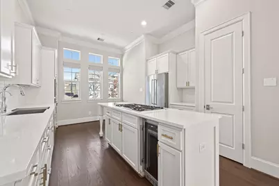 122 Gateway Park Place, The Woodlands, TX 77380 - Photo 25