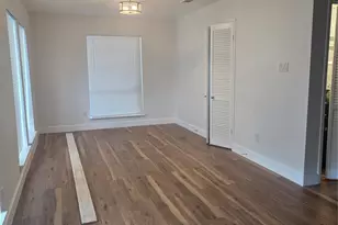 7712 Challie Ln, Houston, TX 77088 - Photo 3