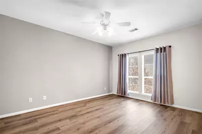 3001 Murworth Drive #1805, Houston, TX 77025 - Photo 15