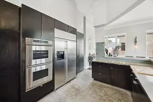 1730 White Oak Dr, Houston, TX 77009 - Photo 15