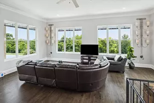 1730 White Oak Dr, Houston, TX 77009 - Photo 11